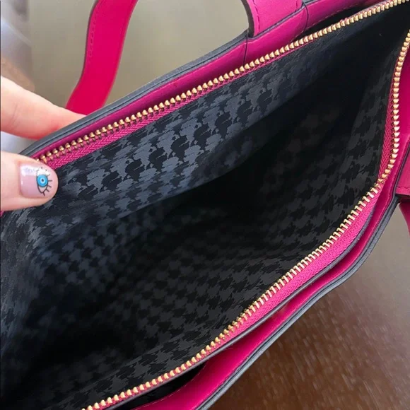 Karl Lagerfeld Hot Pink Leather Tote Bag - Picture 4 of 7